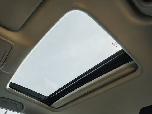 Used 2025 Honda Accord SE image 37