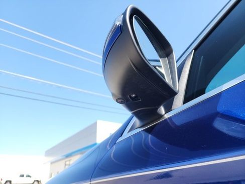 Used 2021 Mercedes-Benz GLC 300 4MATIC image 12