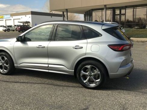 Used 2024 Ford Escape ST-Line w/ Tech Pack #1 image 6