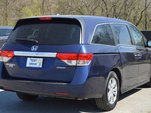 Used 2016 Honda Odyssey SE image 6