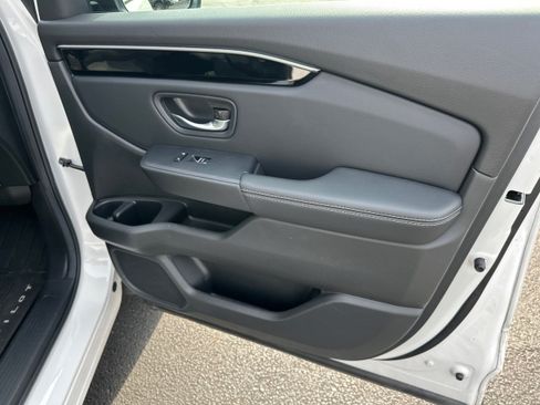 Used 2025 Honda Pilot EX-L image 21