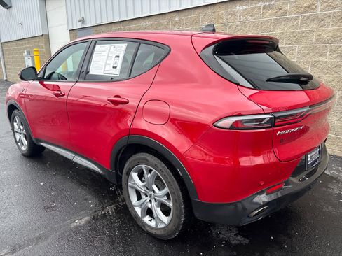 Used 2024 Dodge Hornet R/T image 5