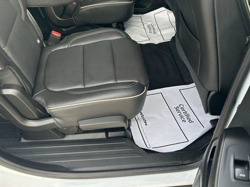 Certified 2023 Chevrolet Traverse Premier w/ Redline Edition image 46