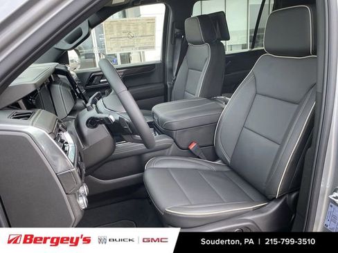 New 2026 GMC Yukon XL Elevation image 22