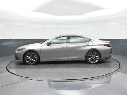 Used 2020 Lexus ES 350 F Sport image 4
