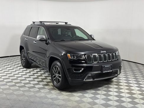 Used 2018 Jeep Grand Cherokee Limited AWD/4WD image 3