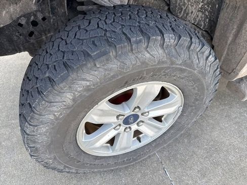 Used 2019 Ford F150 XLT w/ Equipment Group 301A Mid image 2