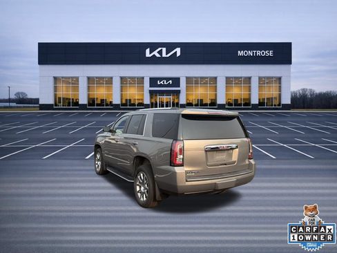 Used 2019 GMC Yukon Denali w/ Open Road Package AWD/4WD image 8