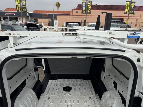 Used 2021 RAM ProMaster City Tradesman FWD image 10