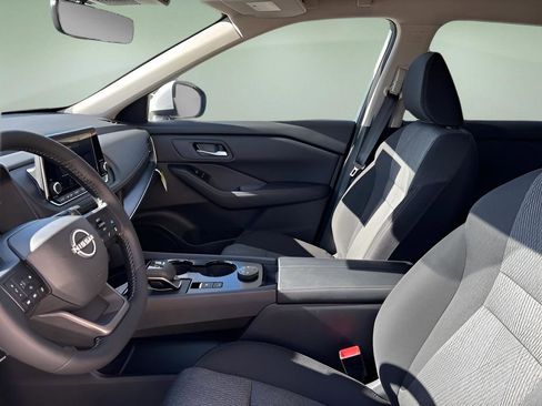 New 2026 Nissan Rogue SV AWD/4WD image 22
