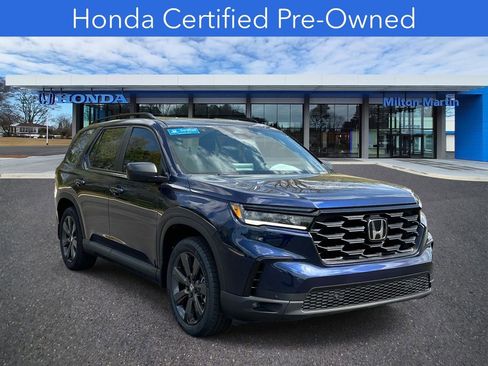 Certified 2025 Honda Pilot Sport image 1