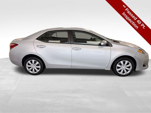 Used 2019 Toyota Corolla LE image 7