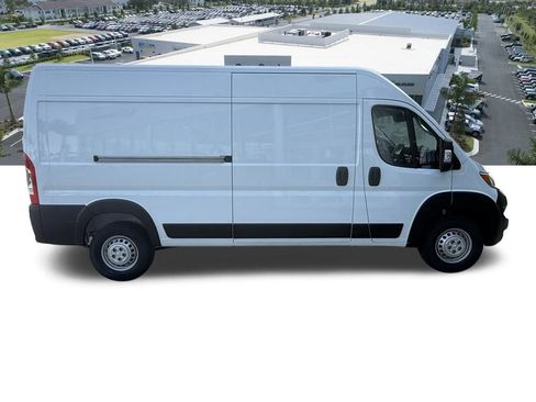 New 2026 RAM ProMaster 2500 w/ Premium Convenience Group image 4