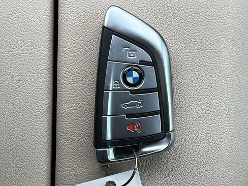 Used 2019 BMW X5 xDrive40i w/ Convenience Package AWD/4WD image 24