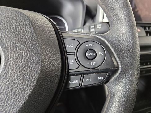 Used 2024 Toyota RAV4 XLE image 23