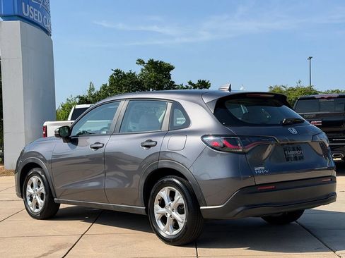 Used 2024 Honda HR-V LX image 7
