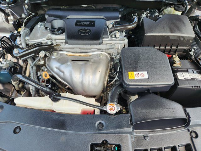 Used 2017 Toyota Camry SE FWD image 30