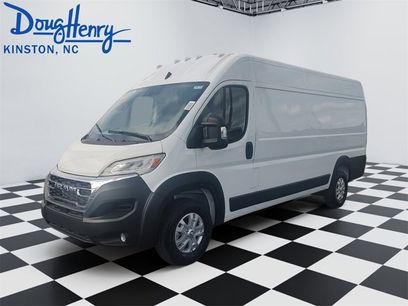 New 2025 RAM ProMaster 3500 w/ Quick Order Package 22G SLT