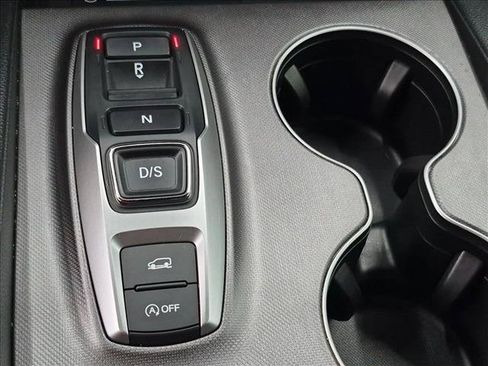 Used 2025 Honda Passport EX-L image 12