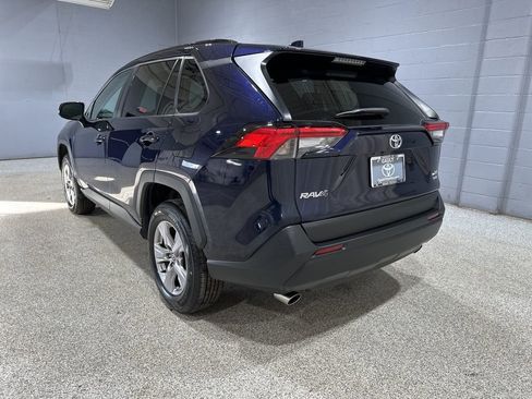 Certified 2022 Toyota RAV4 XLE image 6