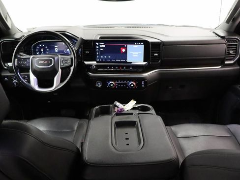 Used 2024 GMC Sierra 1500 SLT AWD/4WD image 15