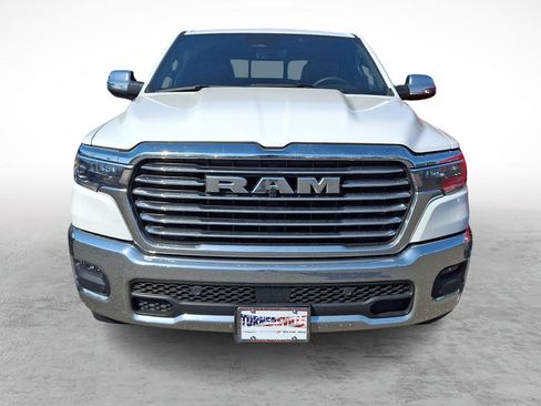 Certified 2025 RAM 1500 Laramie AWD/4WD image 2