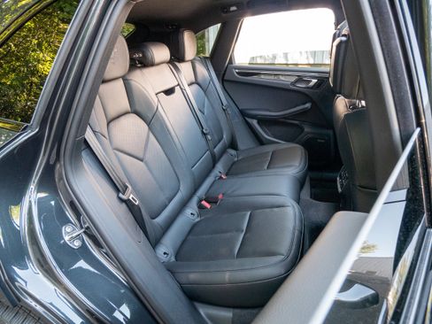 New 2026 Porsche Macan image 34