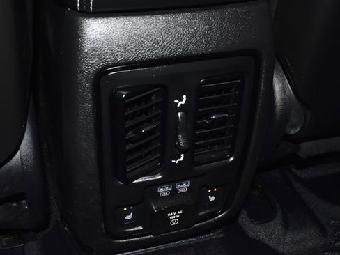 Used 2021 Dodge Durango SRT Hellcat w/ Premium Interior Group image 32