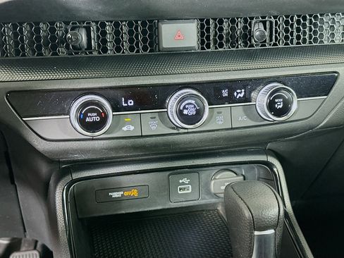 Used 2023 Honda CR-V LX image 23