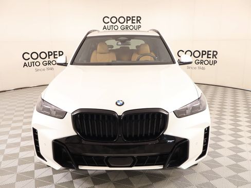 Used 2024 BMW X5 xDrive40i w/ M Sport Package AWD/4WD image 10