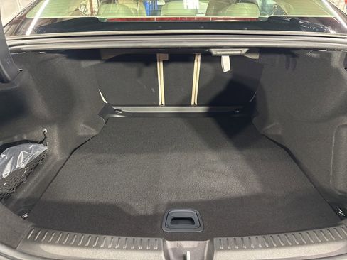 Used 2025 Mercedes-Benz E 350 4MATIC Sedan image 23