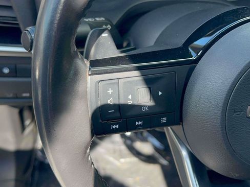 Used 2023 Nissan Rogue SL w/ SL Premium Package AWD/4WD image 19