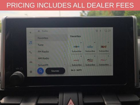 Used 2025 Toyota RAV4 LE AWD/4WD image 10