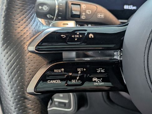 Used 2025 Mercedes-Benz G 550 image 26