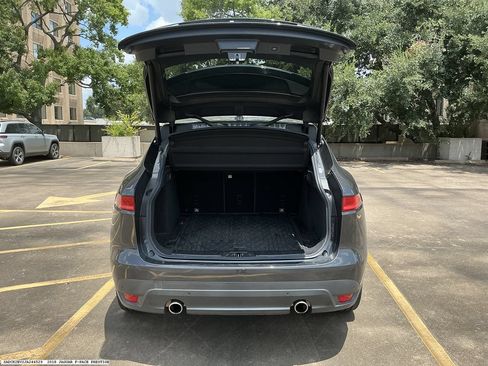 Used 2018 Jaguar F-PACE Prestige AWD/4WD image 13