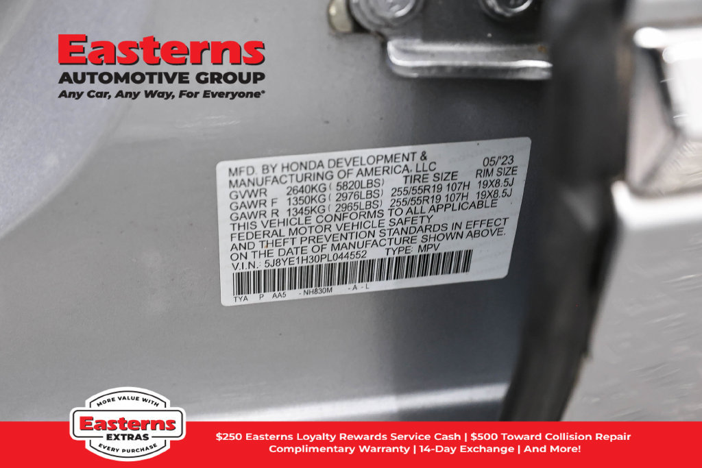 Used 2023 Acura MDX SH-AWD image 40