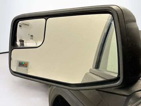 Used 2023 GMC Sierra 1500 Elevation AWD/4WD image 16