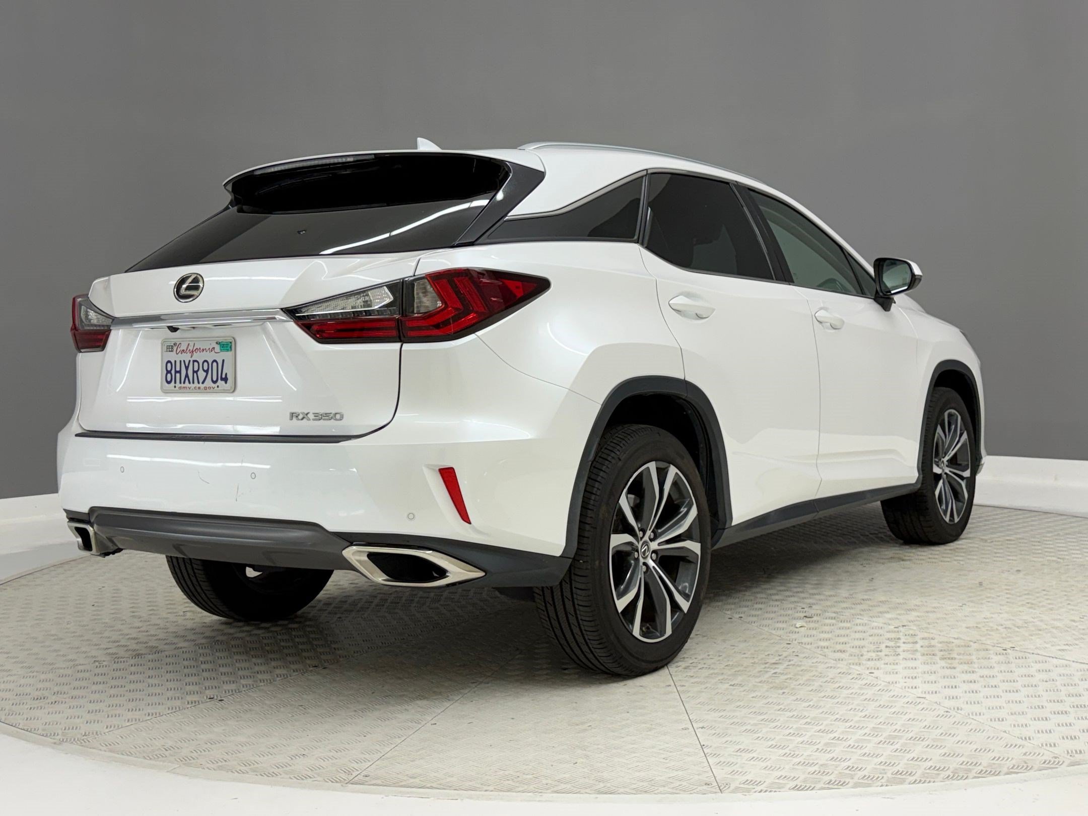 Used 2019 Lexus RX 350 FWD w/ Navigation Package image 9