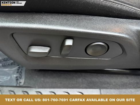 Used 2023 GMC Canyon Elevation image 30