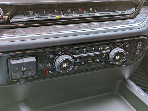 Used 2024 Chevrolet Silverado 3500 LTZ w/ LTZ Plus Package image 22