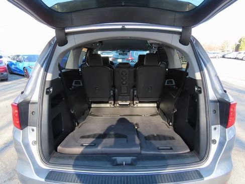 Used 2020 Honda Odyssey EX image 11