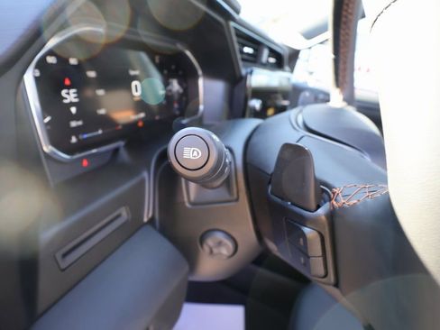 New 2026 GMC Sierra 1500 AT4 w/ AT4 Premium Package image 15