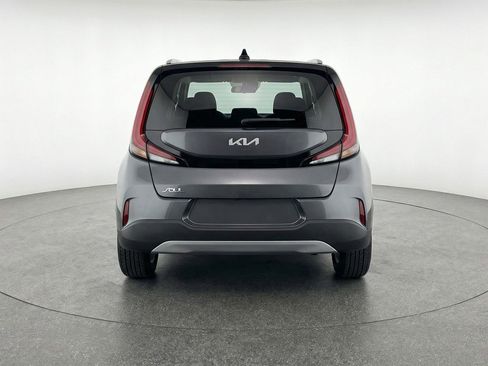Used 2025 Kia Soul LX w/ LX Technology Package image 7