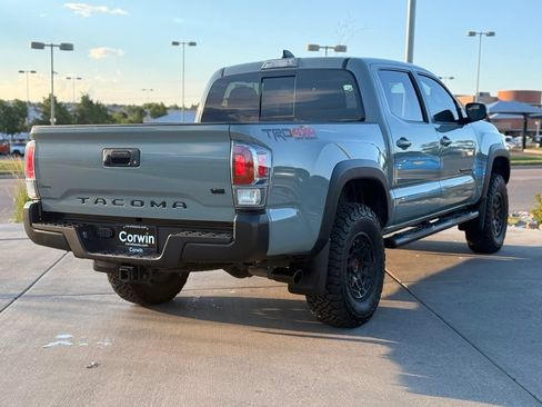 Used 2022 Toyota Tacoma TRD Off-Road w/ Black Out Package (TMS) AWD/4WD image 7