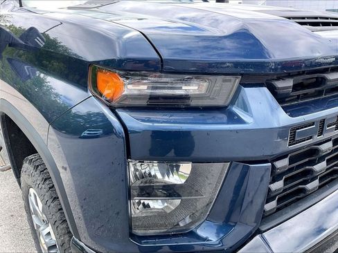 Used 2023 Chevrolet Silverado 2500 Custom w/ Custom Value Package AWD/4WD image 25