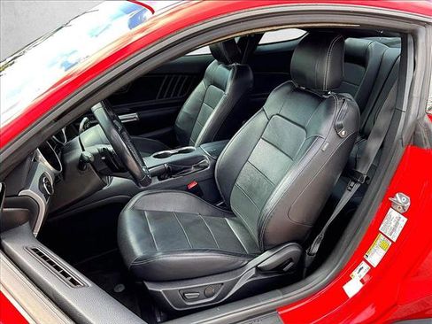 Used 2021 Ford Mustang GT Premium image 27