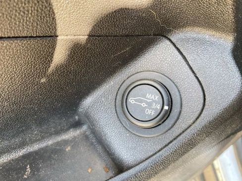 Used 2019 GMC Terrain SLT w/ Preferred Package image 25