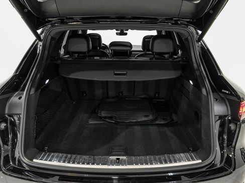 Used 2023 Porsche Cayenne S Platinum w/ Premium Package Plus image 51