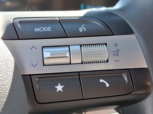 Certified 2024 Hyundai Kona Limited image 22