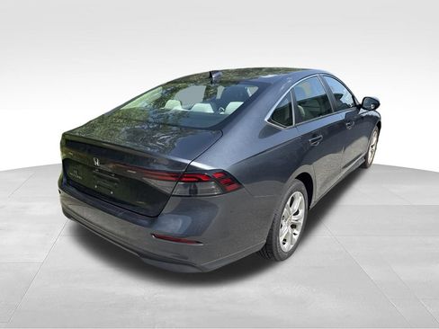 Used 2024 Honda Accord LX image 7